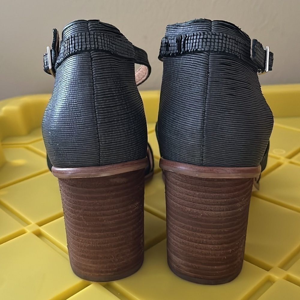 Like-new Corso Como sandals - Picture 3 of 5